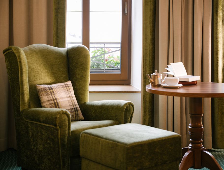 Versunken in der Gemütlichkeit Versunken in der Gemütlichkeit